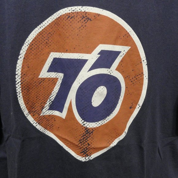 76 Oil company your neighborhood specialest, Graphic T~Nice ~mechanin fan~Soft - Picture 2 of 4